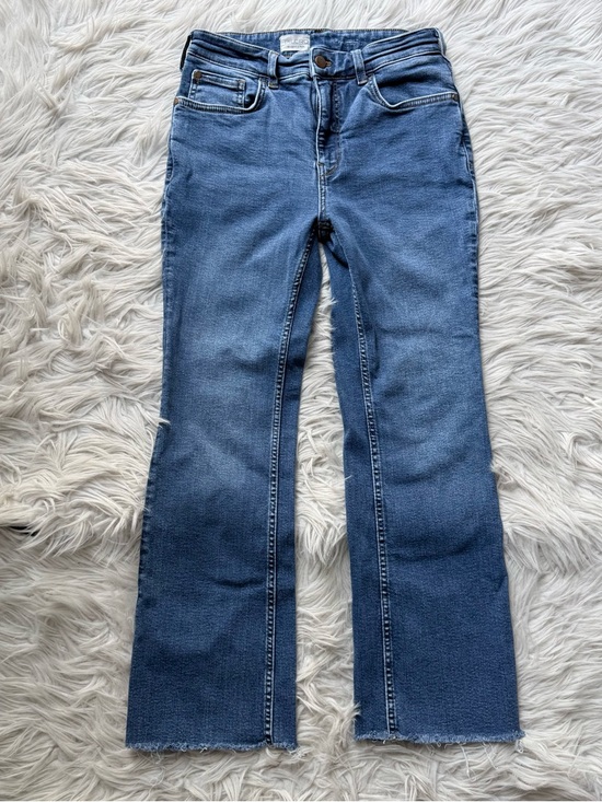 Anthropologie Pilcro The Yaya Raw Hem Denim Mid Rise Jeans Women's Size 28 - Picture 2 of 9